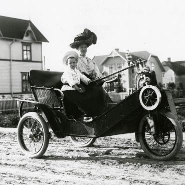 Bensinen började på apoteket